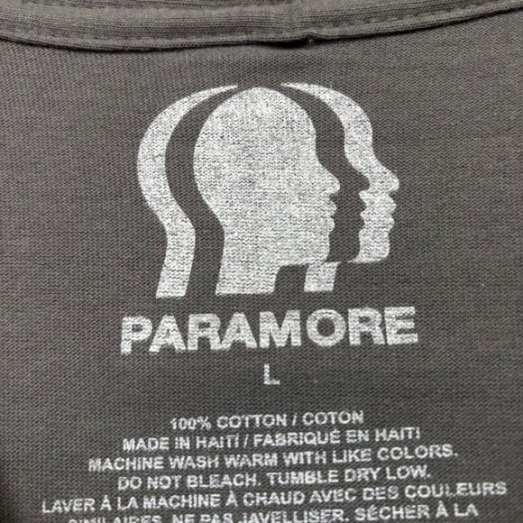 Paramore This Is Why Rock Band T-Shirt Size Large - Picture 4 of 4